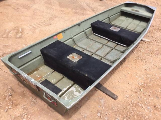 ขายเรือนั่งอลูมิเนียม 12 ฟุต นำเข้าจากญี่ปุ่น ติดต่อ 081-2990958/089-8368497 (เจ้าของขายเอง)