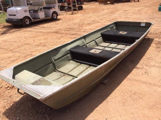 ขายเรือนั่งอลูมิเนียม 12 ฟุต นำเข้าจากญี่ปุ่น ติดต่อ 081-2990958/089-8368497 (เจ้าของขายเอง)