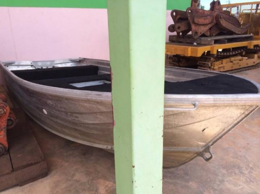 ขายเรือตกปลาอลูมิเนียม 12 ฟุต นำเข้าจากญี่ปุ่น ติดต่อ 081-2990958/089-8368497 (เจ้าของขายเอง)