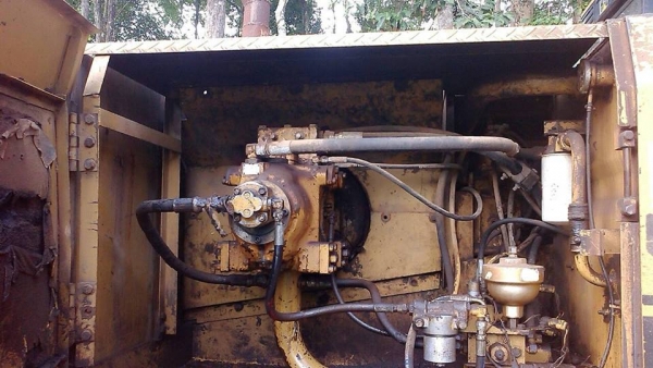 ขายแบคโฮ  CAT EL200B  เครื่อง CAT 3116