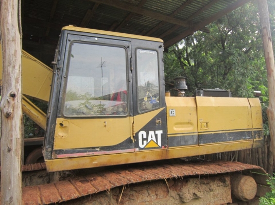 ขายแบคโฮ  CAT EL200B  เครื่อง CAT 3116