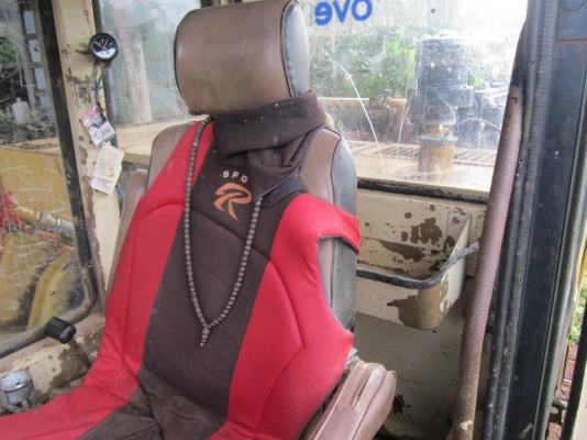 ขายแบคโฮ  CAT EL200B  เครื่อง CAT 3116