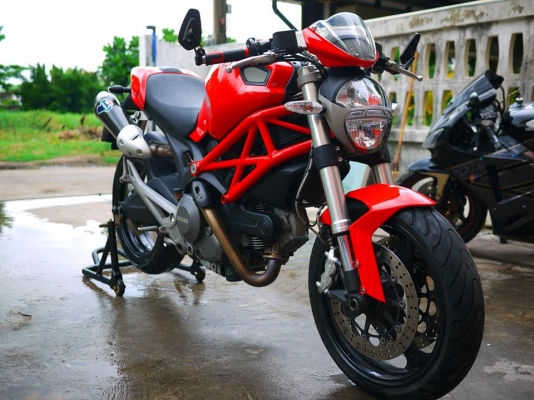ขาย Ducati Monster 696 รถมือเดียว พร้อมทะเบียนแท้เลข 696ตรงรุ่น รถศูนย์ทองหล่อ สภาพแจ๋มๆ วิ่ง 9xxx ขาย Ducati Monster 696 รถมือเดียว พร้อมทะเบียนแท้เลข 696ตรงรุ่น รถศูนย์ทองหล่อ สภาพแจ๋มๆ วิ่ง 9xxx