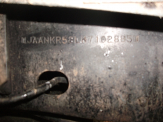 ขายรถอีซูสุ6ล้อกลางเครื่อง110เเรงปี34ยาว4เมตร30