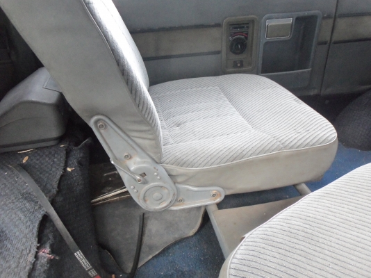 ขายรถตู้ไลท์เอช หลังคาสุง มีทะเบียน