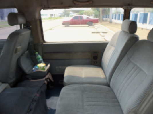 ขายรถตู้ไลท์เอช หลังคาสุง มีทะเบียน