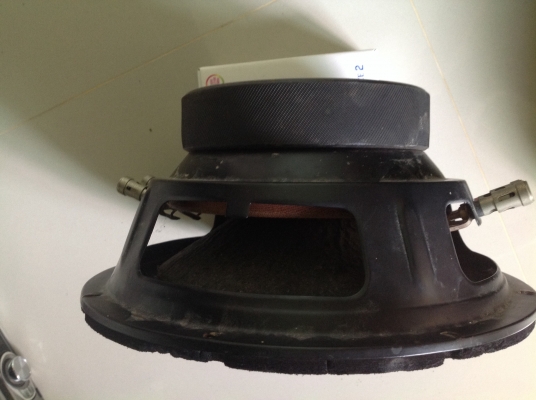 ขาย ลำโพงซับ bazooka ว้อยซ์คู่ 1200 ขาย ลำโพงซับ bazooka ว้อยซ์คู่ 1200