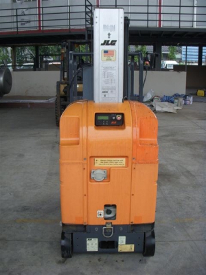 ขาย รถยกส่วนบุคคลมือสอง สูง 5.90 M. แบรนด์อเมริกา # JLG รุ่น 20DVL ขาย รถยกส่วนบุคคลมือสอง สูง 5.90 M. แบรนด์อเมริกา # JLG รุ่น 20DVL