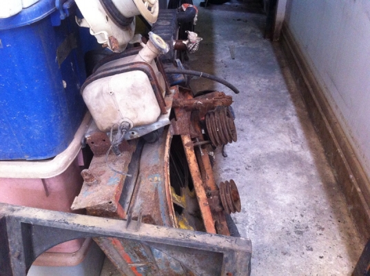 ขายหม้อนำ้พร้อมโครง ของเดิมใส่รถบัสนิสสันPE6เทอร์โบ ขายหม้อนำ้พร้อมโครง ของเดิมใส่รถบัสนิสสันPE6เทอร์โบ