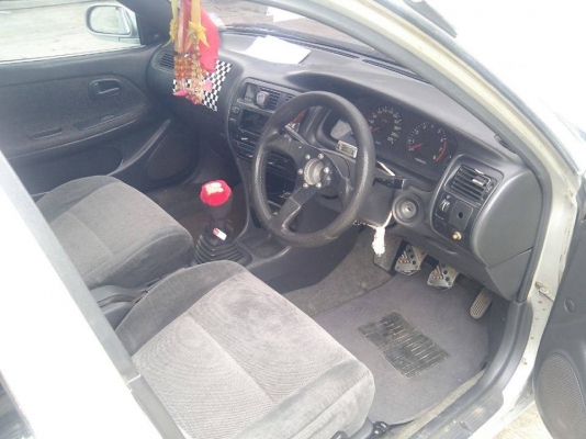 ขาย Toyota Corolla สามห่วง 1.3 ปี95 เกียรธรรมดา ขาย Toyota Corolla สามห่วง 1.3 ปี95 เกียรธรรมดา