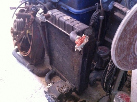 ขายหม้อน้ำบัสอิซุซู275ราคา4500บาท