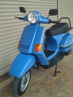 ขายเวสป้าvano150ccทะเบียนเต็มครับขาย29800สนใจ0853647170