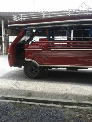 รถบรรทุกโดยสาร 6ล้อ ISUZU NKR 110