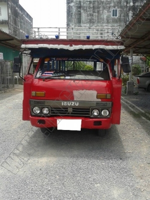 รถบรรทุกโดยสาร 6ล้อ ISUZU NKR 110
