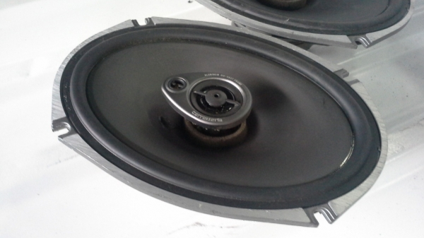 ลำโพง Pioneer 6x9 ขนา 160W แกนร่วมสามทาง  มือสองญี่ปุ่น