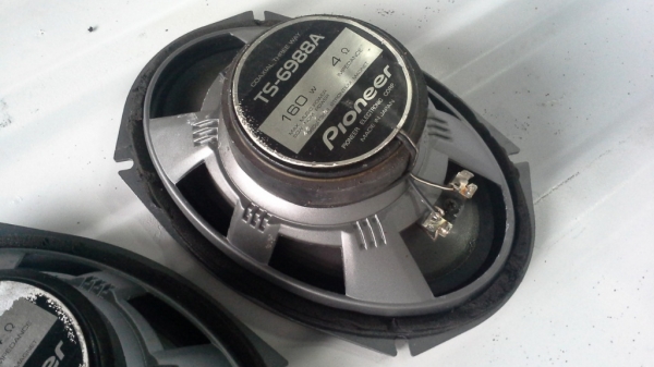 ลำโพง Pioneer 6x9 ขนา 160W แกนร่วมสามทาง  มือสองญี่ปุ่น