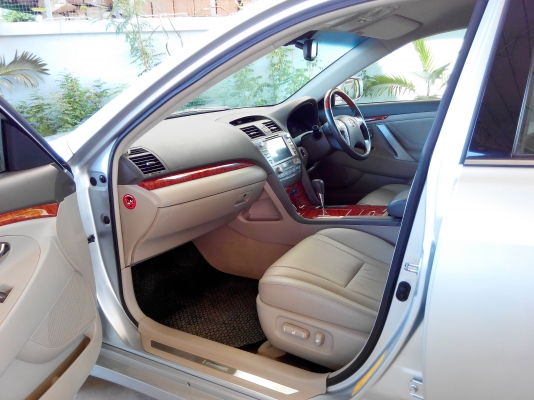 camry 2.4 hybrid navi