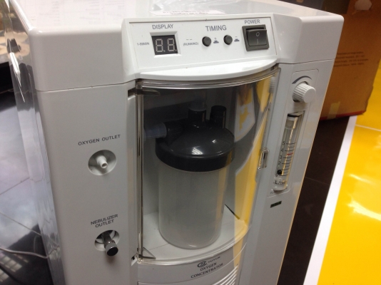 เครื่องผลิตออกซิเจน ยี่ห้อ YUYUE รุ่น 7F-3