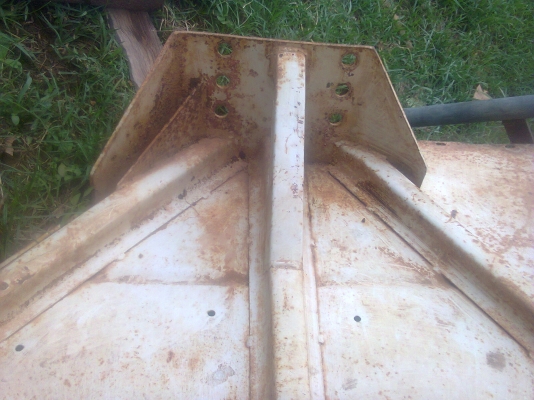 ขายบังโคน รถไถฟอร์ด ใส่ได้ทุกรุ่น พร้อมแขนลาก เก่านอก