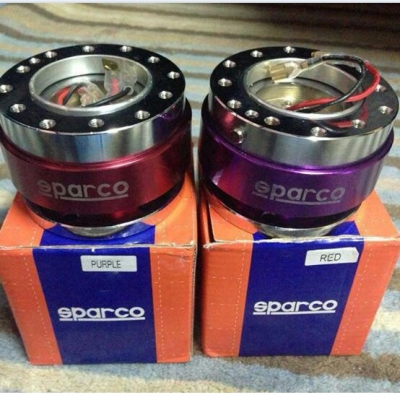 ขายน็อตล้อสีแต่ง Rays สกรีด ชุดละ 600 บาท แดปเตอร์ จุ๊บ คอพวงมาลัยแต่งถอดได้