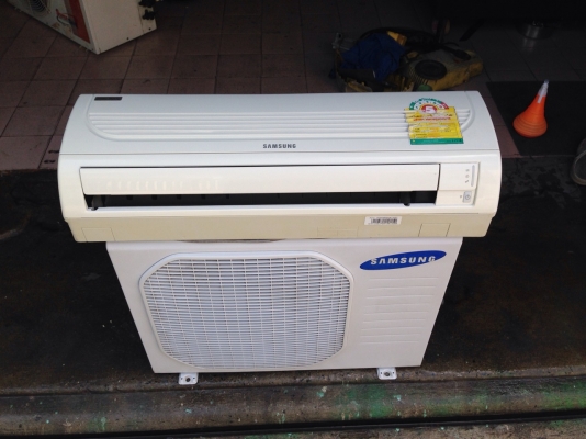 **** ขายแอร์ SAMSUNG 9000 BTU สภาพสวย ****