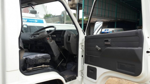 รถดั้มนอก ISUZU NRR 6BG1 175 แรงม้า รถใช้งานได้ปกติ เก็บสีหัวมาใหม่ แคชซีสวย เครืองแน่น ช่วงล่าง F หน้า-Fหลัง รถดั้มนอก ISUZU NRR 6BG1 175 แรงม้า รถใช้งานได้ปกติ เก็บสีหัวมาใหม่ แคชซีสวย เครืองแน่น ช่วงล่าง F หน้า-Fหลัง