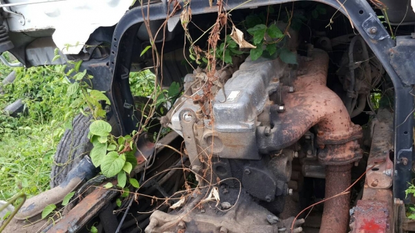 ็HINO หัวไฮเทค เครืองฮีโน่ WO6E 165 แรง แคชซี FD ช่วงล่าง 6น๊อต