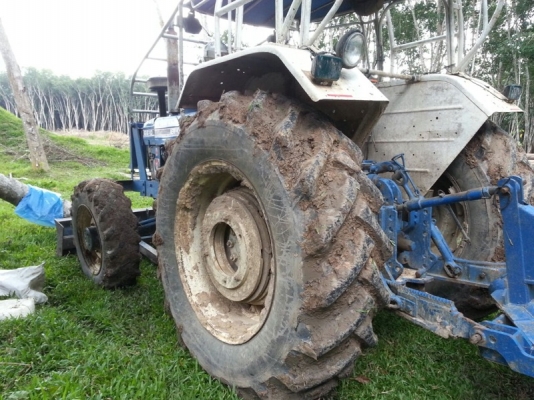 รถไถ 6610. สนใจติดต่อ 081 - 6079515 รถไถ 6610. สนใจติดต่อ 081 - 6079515