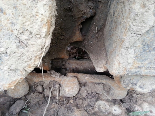 รถแบคโฮ HITACHl EX 200 - 2 สนใจติดต่อ 081 - 6079515 รถแบคโฮ HITACHl EX 200 - 2 สนใจติดต่อ 081 - 6079515