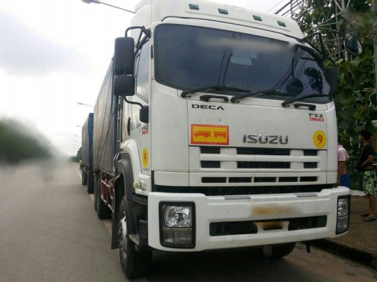 รถอีซูซุ 10 ล้อ ( ไม่ดั้ม ) 300 แรงม้า. ปี 53 ( ขายแม่ , ลูก ) , ( รถวิ่ง 3xx,xxx กว่า กม. ) สนใจติดต่อ 081 - 6079515 รถอีซูซุ 10 ล้อ ( ไม่ดั้ม ) 300 แรงม้า. ปี 53 ( ขายแม่ , ลูก ) , ( รถวิ่ง 3xx,xxx กว่า กม. ) สนใจติดต่อ 081 - 6079515