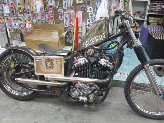 Suzuki Intruder 400 inv.เดิมๆ ล้อหน้า 21'' ราคาโดนๆ 45,000 บ.(เก้าหมื่นห้าพันบาท)