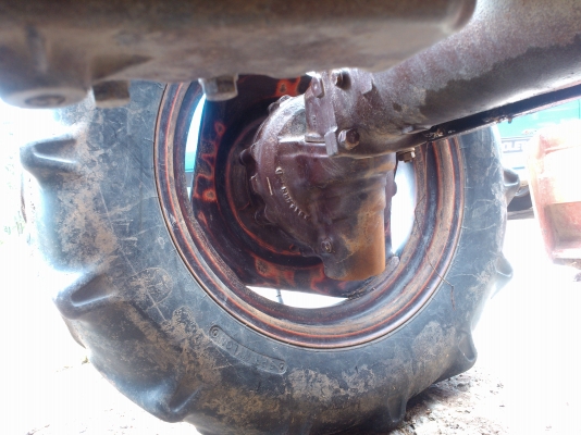 ขายรถไถ คูโบต้า L45 พร้อมผานดันแท้ตราช้างและโรตารี่ 1.8 ใบเต็มตราช้าง พร้อมล้อเหล็กกันติด ชั่วโมงการทำงาน 1400 ชั่วโมง ขายรถไถ คูโบต้า L45 พร้อมผานดันแท้ตราช้างและโรตารี่ 1.8 ใบเต็มตราช้าง พร้อมล้อเหล็กกันติด ชั่วโมงการทำงาน 1400 ชั่วโมง