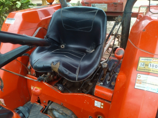 ขายรถไถ คูโบต้า L45 พร้อมผานดันแท้ตราช้างและโรตารี่ 1.8 ใบเต็มตราช้าง พร้อมล้อเหล็กกันติด ชั่วโมงการทำงาน 1400 ชั่วโมง ขายรถไถ คูโบต้า L45 พร้อมผานดันแท้ตราช้างและโรตารี่ 1.8 ใบเต็มตราช้าง พร้อมล้อเหล็กกันติด ชั่วโมงการทำงาน 1400 ชั่วโมง