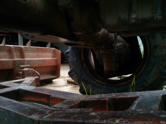 ขายรถไถ คูโบต้า L45 พร้อมผานดันแท้ตราช้างและโรตารี่ 1.8 ใบเต็มตราช้าง พร้อมล้อเหล็กกันติด ชั่วโมงการทำงาน 1400 ชั่วโมง ขายรถไถ คูโบต้า L45 พร้อมผานดันแท้ตราช้างและโรตารี่ 1.8 ใบเต็มตราช้าง พร้อมล้อเหล็กกันติด ชั่วโมงการทำงาน 1400 ชั่วโมง