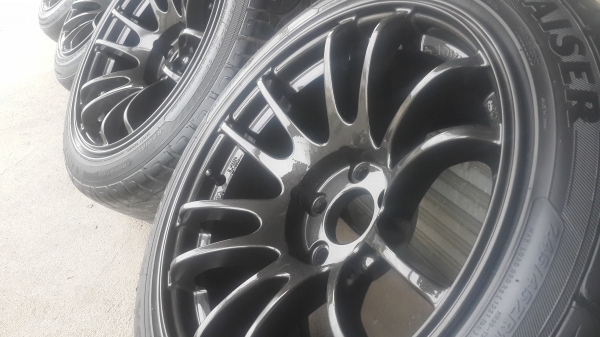 Advan ขอบ 17 5รู114 กว้าง 9.5 ทั้ง4วง พร้อมยางสวยๆ