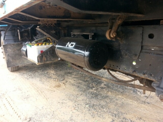 ขายรถดั้ม ISUZU NKR110แรง เครื่องดี แคชซีสวย กระบะดั้มดี ยางดี ภายในสวย เอกสารพร้อมโอน สนใจโทร 090-8588220คุณนะ