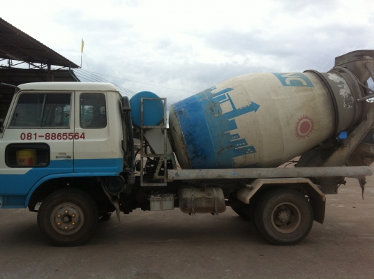 ขายรถโม่ปูน 3 คิว ด่วน 560,000 net