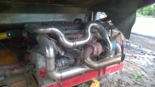 ขายรถเกี่ยวข้าวหนุ่มไวไฟ เกษตรแท้ รถปี 48 รถมือเดียวป้ายแดง ตัวเดิน 12 Ht