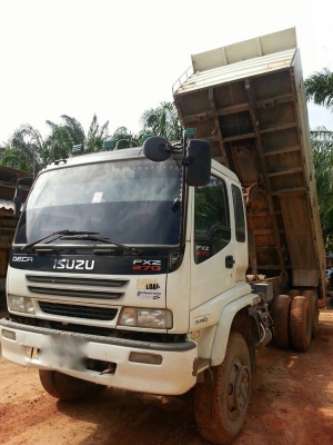 รถอีซูซุ 10  ล้อดั้ม  270 แรงม้า. ปี 49 - 50  ( มีขาย 2 คัน. )   สนใจติดต่อ 081 - 6079515