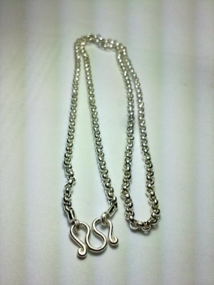 สร้อยคอเงืน