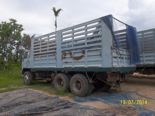 ขาย   950000   บาท พ่วง18ล้อ เพลาเดียว ไม่ดั้ม เอกสารพร้อมโอน