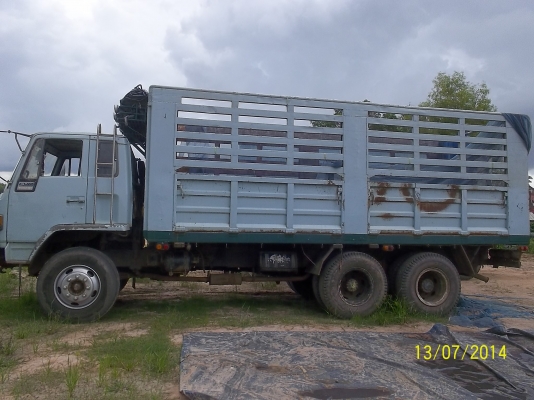 ขาย   950000   บาท พ่วง18ล้อ เพลาเดียว ไม่ดั้ม เอกสารพร้อมโอน