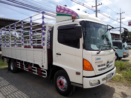 6 ล้อกลาง  *Euro.3*  HINO  *SERIES-500*  FC9J 150 แรงม้า * คอมมอนเรว *ยาว 5.50 ม. * รถห้างแท้ * ปี.54 * มีเล่มพร้อมโอน *