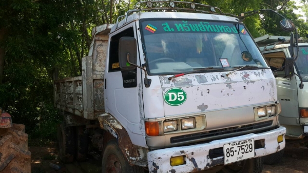 ขาย6ล้อดัมพ์168แรง HINO ยาง8.25 R20 แชชซีสวย  พ.เพาเวอร์ เบรคทิ๊ฟฟี่ สภาพพร้อมใช้งาน