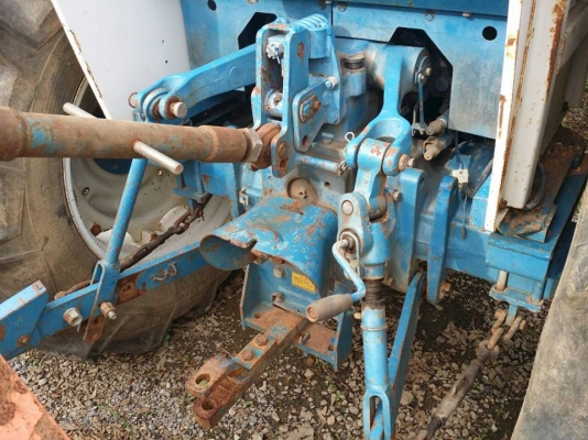 ขายรถไถ FORD