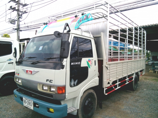 6 ล้อกลาง  HINO  FC2WHLA  120 แรงม้า *ยาว 5.50 ม.* รถสวยจริง_สภาพพร้อมใช้งาน * รถห้างแท้ *  มีเล่มพร้อมโอน
