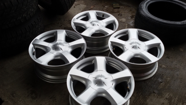 ขายล้อ ISUZu ขอบ17 ถอดป้ายแดงชุดละ7500