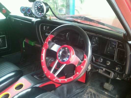 ขายรถคลาสสิคครับหรือแลกรุ่นไหนลองเสนอมาครับ