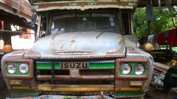 ขาย 10 ล้อหัวยาว 2 เพลาใหญ่จัมโบ้มีระบบ DL คัสซีสวย  เครื่อง EH700 เกียร์ HO สโลว์เกียร์กลาง ทะเบียนเต็มพร้อมโอน