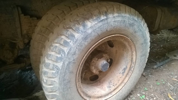 ขาย 10 ล้อหัวยาว 2 เพลาใหญ่จัมโบ้มีระบบ DL คัสซีสวย  เครื่อง EH700 เกียร์ HO สโลว์เกียร์กลาง ทะเบียนเต็มพร้อมโอน